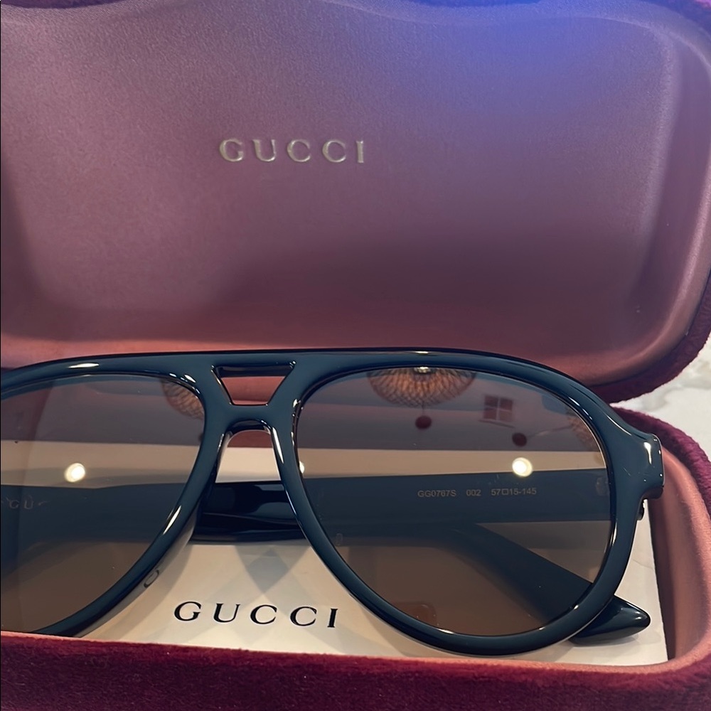 Womens Gucci Black Sunglasses